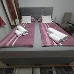 Bed & Breakfast Nana