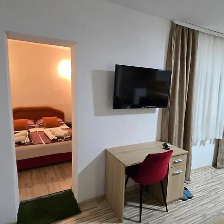 Nana Bed and Breakfast Μόσταρ
