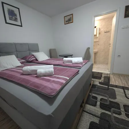 Nana Oda ve Kahvaltı