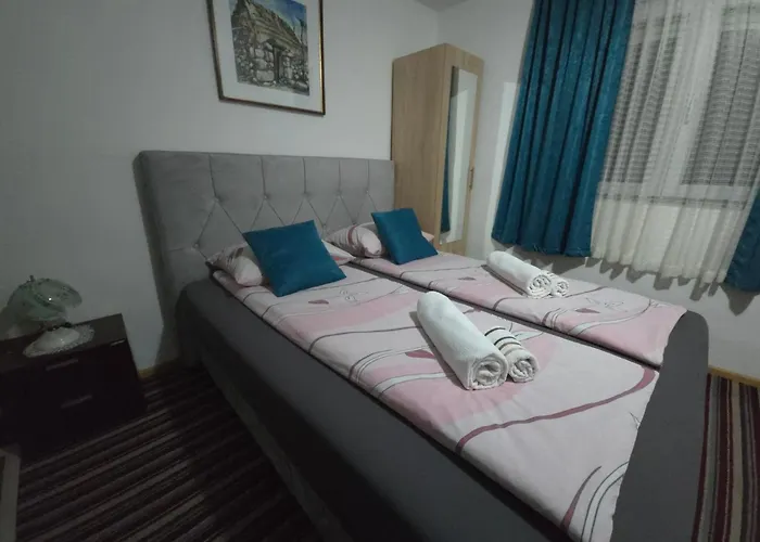 Bed & Breakfast Nana 4*